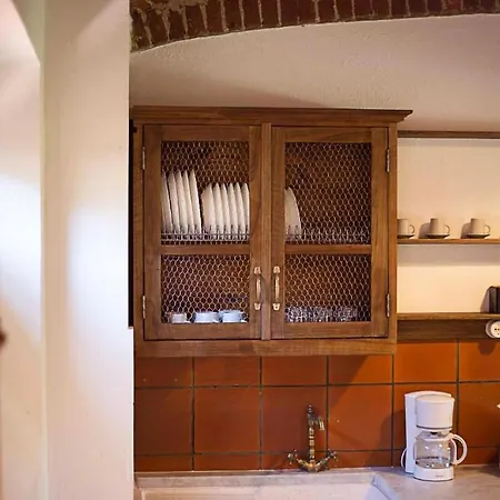 Le Ortensie - Country House With Private Garden Casa vacanze Pisano