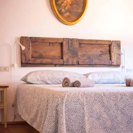 Le Ortensie - Country House With Private Garden Ferienhaus Pisano